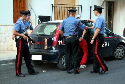 Amatrice, due romeni " con bimbo di 7 anni " arrestati per sciacallaggio