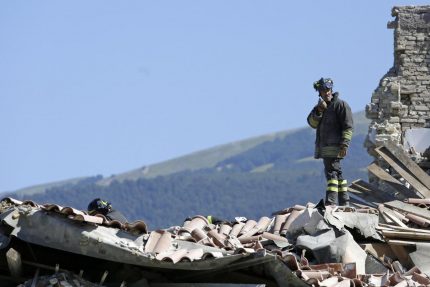 Terremoto: Amatrice, secondo giorno dal sisma
