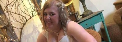 COLPITA DA UNA RARA MALATTIA NON HA PIÙ EQUILIBRIO: "MI SI RIMPICCIOLISCONO I PIEDI"