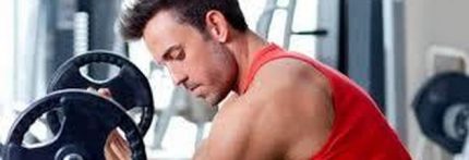 UOMINI IN PALESTRA, SFATATO IL LUOGO COMUNE: "NON PER I MUSCOLI MA PER I CHILI IN PIÙ"