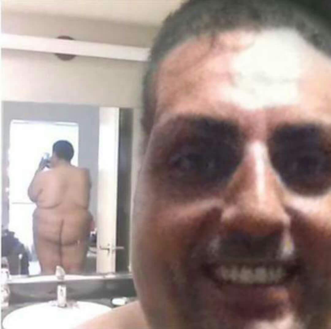 Solo per stomaci forti un selfie agghiacciante