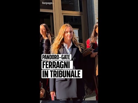 "È una fase difficile della mia vita"

Chiara Ferragni in tribunale per il "pandoro-gate"